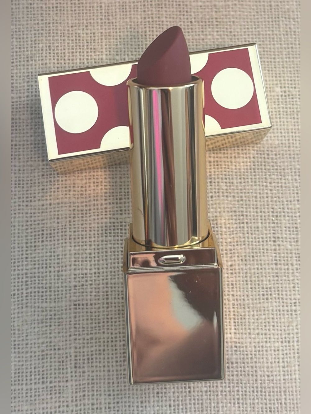 NEW Estée Lauder Limited Edition Holiday Collection Lipstick in Sneak Peak